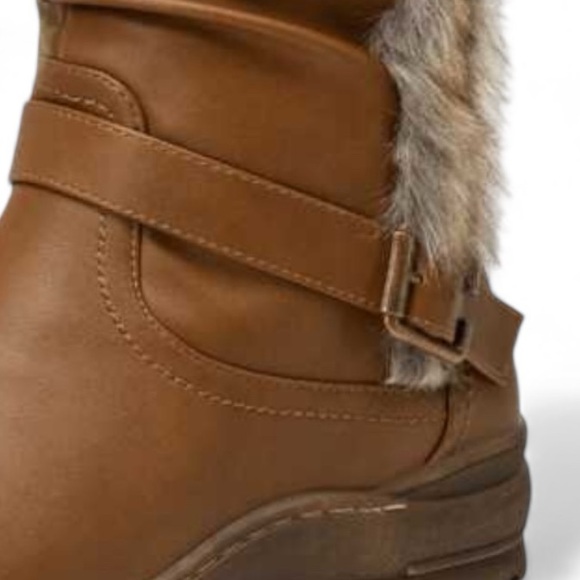 NWT DapperShoes Brown Fur-Lined Boots - Picture 9 of 10